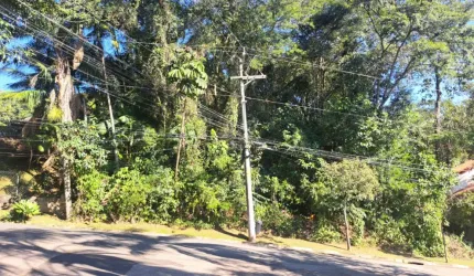 Terreno a venda no condomínio Scorpions