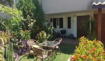 Casa em condomínio fechado com 3 quartos à venda na Village, Guarajuba, Camaçari, 100 m2 por R$ 550.000