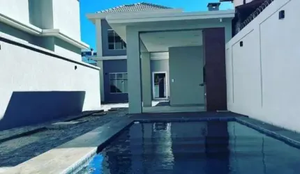 Casa à venda, 164 m² por R$ 995.000,00 - Costazul - Rio das Ostras/RJ