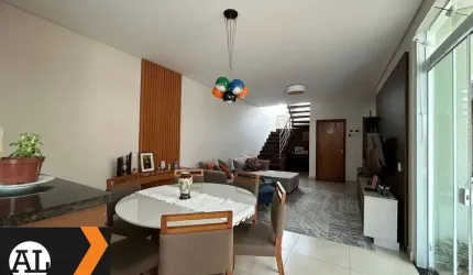 Lindo Sobrado à venda no condomínio Villagio de Milano em Sorocaba, no bairro Wanel Ville ótimo bairro com restaurantes, academias e comércio em geral