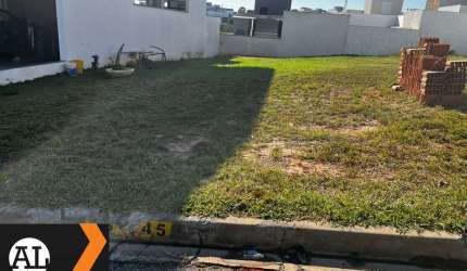 Ótimo terreno plano á venda no condomínio IBITI RESERVA em Sorocaba com 250 m2 alguns metros  portaria em um condomínio com lazer total e um belo lago