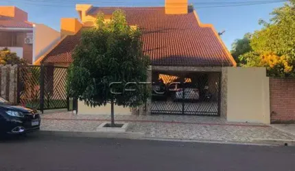 Casa à venda - Bairro Tucano em Londrina