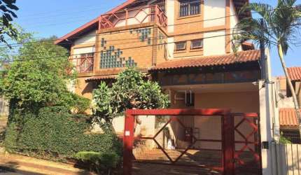 Casa Á Venda Champagnat Londrina