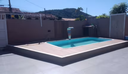Excelente casa com 4 dormitórios à venda, 219 m² por R$1.050.000 - Piratininga - Niterói/RJ