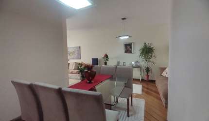Lindo apartamento 2 quartos com garagem à venda em Icaraí