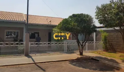 Vende-se Casa Cond. Residencial Cristo Rei