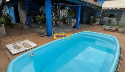 Vende-se Casa de esquina Nossa Senhora Aparecida