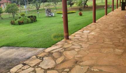 Vende-se Chácara em Chapada dos Guimarães (2KM do centro)