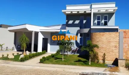 Casa com Planejados em condomínio Fechado  bairro Vargeão