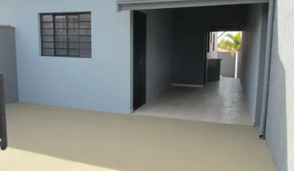 Casa 02 Dormitórios com Quintal Bairro Mario Finotelli