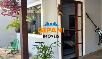 Casa à venda em Jaguariúna-SP, Jardim Europa: 2 quartos, 1 suíte, 1 sala, 3 banheiros, 3 vagas, 135m². Oportunidade imperdível!