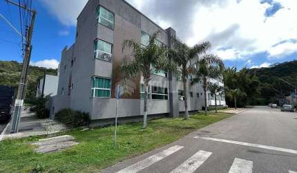 APARTAMENTO MOBILIADO 03 QUARTOS SENDO 01 SUÍTE 2 VAGAS  PRIVATIVAS EM BALNEÁRIO CAMBORIÚ