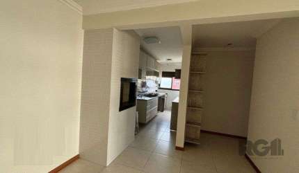 Vende-se excelente apartamento 2 quartos com suíte, 2 vagas cobertas, com churra