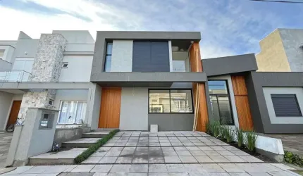 Casa Condominio em Porto Alegre, no bairro Hípica, com 3 dormitório(s), e 3 banh