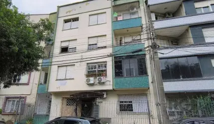 Apartamento 03 dormitórios no Bairro Santana em Porto Alegre.