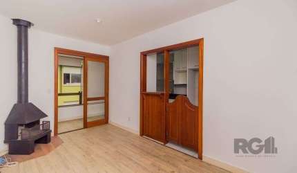 Apartamento 62m² - 2 dormitórios sendo 1 suíte e 1 vaga no bairro Tristeza