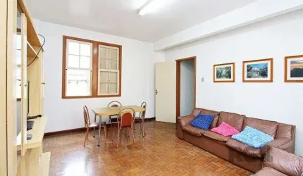 Apartamento a venda na Avenida Alberto Bins com 4 quartos, 2 banheiros, elevador