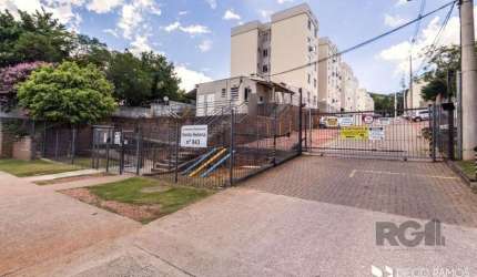 Apartamento 2 dormitórios vaga rotativa bairro Glória Porto Alegre