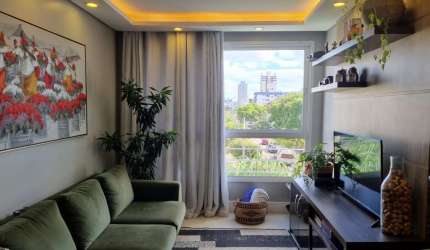 Apartamento de 2 dormitórios com vaga no Bairro Santana