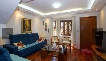 Casa de Condomínio no Ecoville.