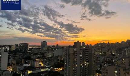 Apartamento de 2 quartos, suíte e 1 vaga de garagem no bairro Cidade Baixa