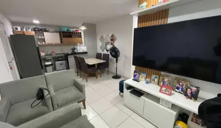 Apartamento com 3 quartos à venda na Professor Manoel Lourenço, 95, Jóquei Clube, Fortaleza por R$ 370.000