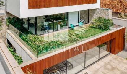 Casa Para Venda Em Alphaville  Sp.