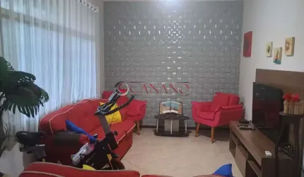 Casa com 4 quartos à venda na Rua Coração de Maria, Méier, Rio de Janeiro, 305 m2 por R$ 830.000