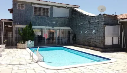 REF: CA002 - Casa a venda, João Pessoa, Estados, 5 suítes, piscina
