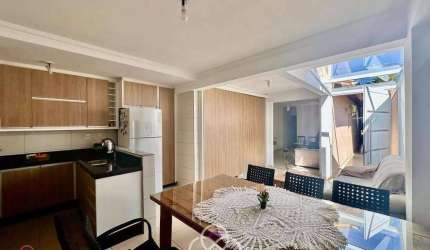 Casa com 3 dormitórios à venda, 154 m² por R$ 572.000,00 - Fazenda Grande - Jundiaí/SP