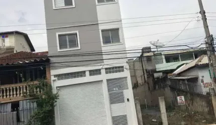 Prédio Para Renda em frente ao Bradesco Matriz - ¨Apartamentos e 1 Loja