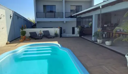 Casa com 3 quartos à venda na Alameda das Amaziles, Granja Ouro Branco, Contagem por R$ 1.050.000