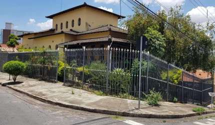 Casa com 3 quartos à venda na Rua da República, Inconfidentes, Contagem por R$ 1.250.000