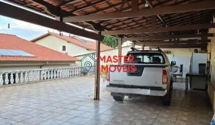 Casa com 3 quartos à venda na Rua Doutor Cícero de Castro, Industrial, Contagem por R$ 950.000