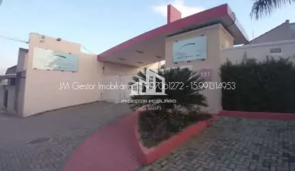 Casa térrea em condomínio, com 2 dorm, uma suíte - R$ 285 mil