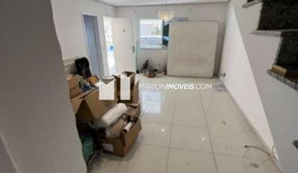 Casa em condomínio à venda no Anil, Jacarepaguá, Rio de Janeiro,  3 quartos (1 suíte com closet), sala, lavabo, cozinha, área de serviço, varanda, vg