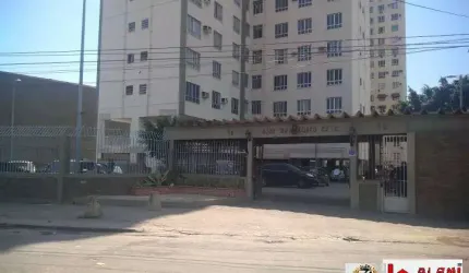 Apartamento 2 Quartos semimobiliado, com RGI no centro de Santa Cruz-RJ