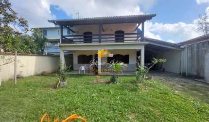 CASA COM 4 QUARTOS A VENDA NO BAIRRO TERRA FIRME, RIO DAS OSTRAS.