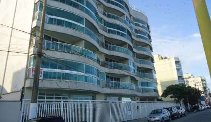 APARTAMENTO COM 3 QUARTOS SENDO 1 SUÍTE  A VENDA NO PRAIA CAMPISTA EM MACAÉ RJ
