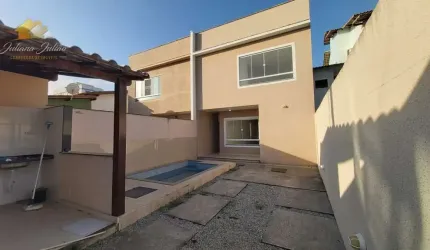 CASA DUPLEX COM SALA 4 QUARTOS SENDO 3 SUITES NO BAIRRO RECREIO EM RIO DAS OSTRAS RJ