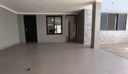 CASA COM EDICULA SUMAREZINHO