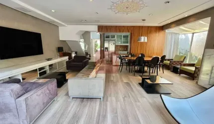 CASA EM CONDOMÍNIO FECHADO EM MOEMA PARA LOCAÇÃO 3DORMS 2SUÍTES 2VAGAS COM CHURRASQUEIRA E PISCINA