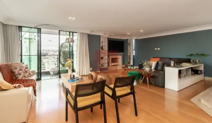 Apartamento tipo para venda com 3 quartos, sendo 3 suítes, 235m²