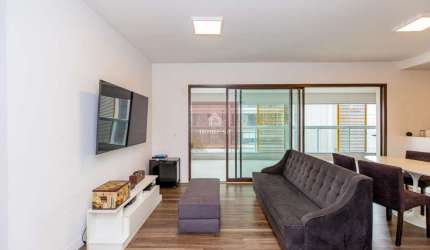 Apartamento tipo para venda com 3 quartos, sendo 3 suítes, 137m²