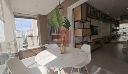 Totalmente Mobiliado! Apartamento com 2 dormitórios, sendo 1 suíte, 1 vaga e com 71m² - Moema