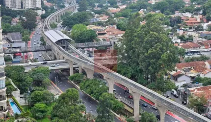 Studio com 2 domitórios próximo ao metro a venda no Campo Belo.