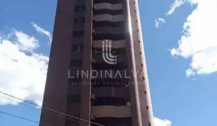 Apartamento com 3 quartos no Edifício Country Ville, no Centro de Foz.