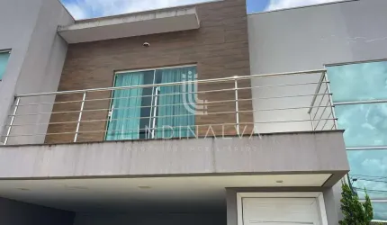 Sobrado mobiliado no Jardim Panorama com 4 dormitórios, espaço gourmet e piscina