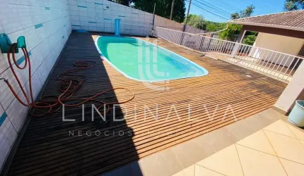 Casa com piscina, área gourmet e 6 vagas de garagem à venda em Foz do Iguaçu
