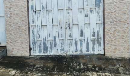 Garagem Ponto Comercial, a Venda Macarani Otima Localização
